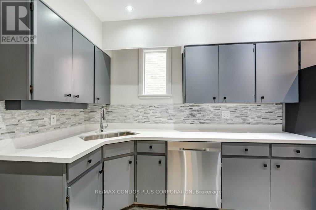 123 Colin Avenue E, Toronto, Ontario  M5P 2C4 - Photo 12 - C13030846