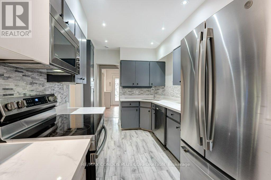 123 Colin Avenue E, Toronto, Ontario  M5P 2C4 - Photo 13 - C13030846