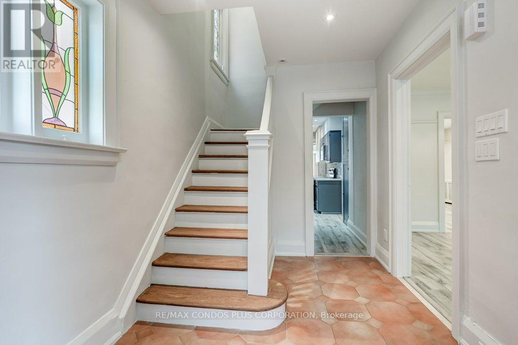 123 Colin Avenue E, Toronto, Ontario  M5P 2C4 - Photo 6 - C13030846