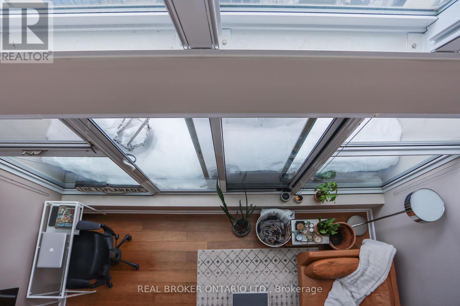 912 - 222 The Esplanade, Toronto, Ontario  M5A 4M8 - Photo 10 - C13030854