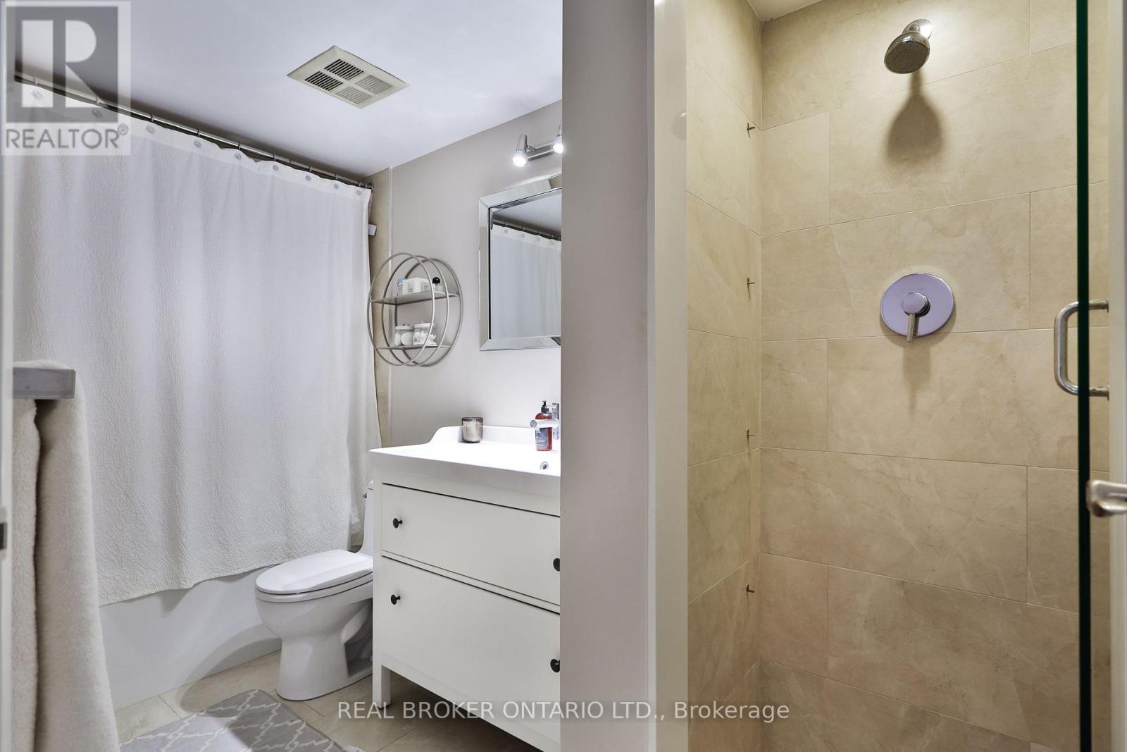 912 - 222 The Esplanade, Toronto, Ontario  M5A 4M8 - Photo 15 - C13030854