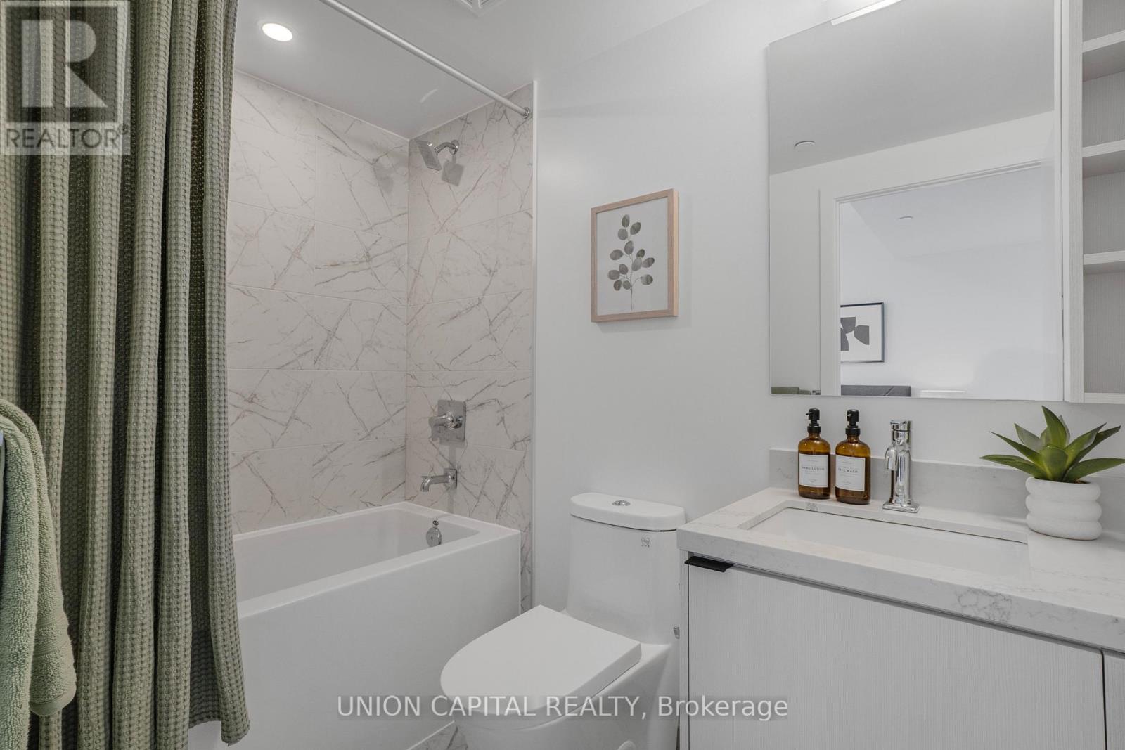 2711 - 252 Church Street, Toronto, Ontario  M5B 0E6 - Photo 17 - C13030994