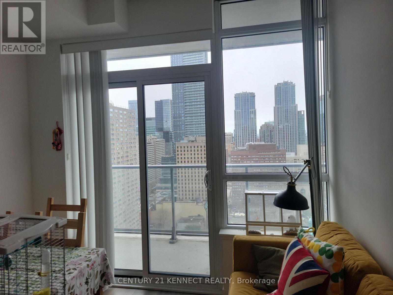 2613 - 365 Church Street, Toronto, Ontario  M5B 0B5 - Photo 6 - C13031024