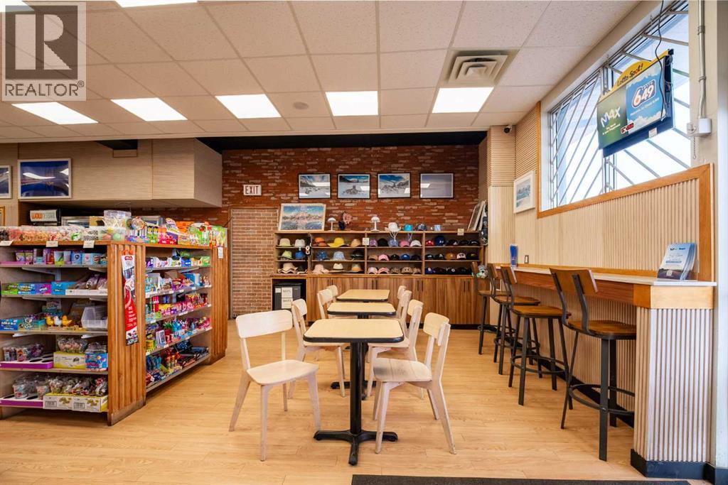 0002 2a Highway, Ponoka, Alberta  T4J 1M1 - Photo 3 - A2271005