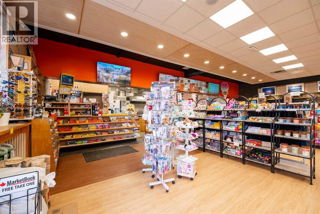 0002 2a Highway, Ponoka, Alberta  T4J 1M1 - Photo 5 - A2271005