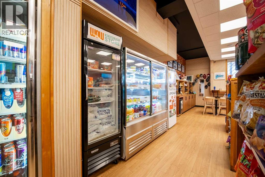 0002 2a Highway, Ponoka, Alberta  T4J 1M1 - Photo 9 - A2271005