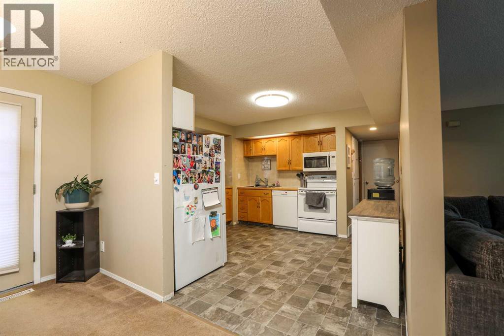 265 Sprague Way Se, Medicine Hat, Alberta  T1B 3L9 - Photo 14 - A2296583