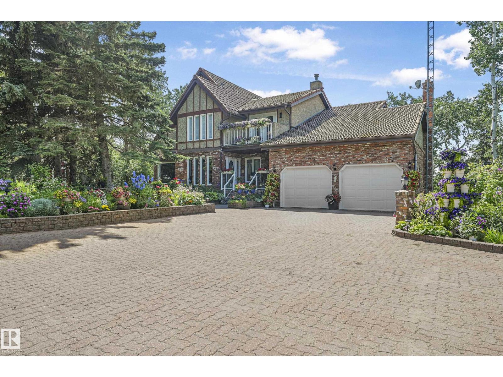 #11-474012 RGE ROAD 242, rural wetaskiwin county, Alberta