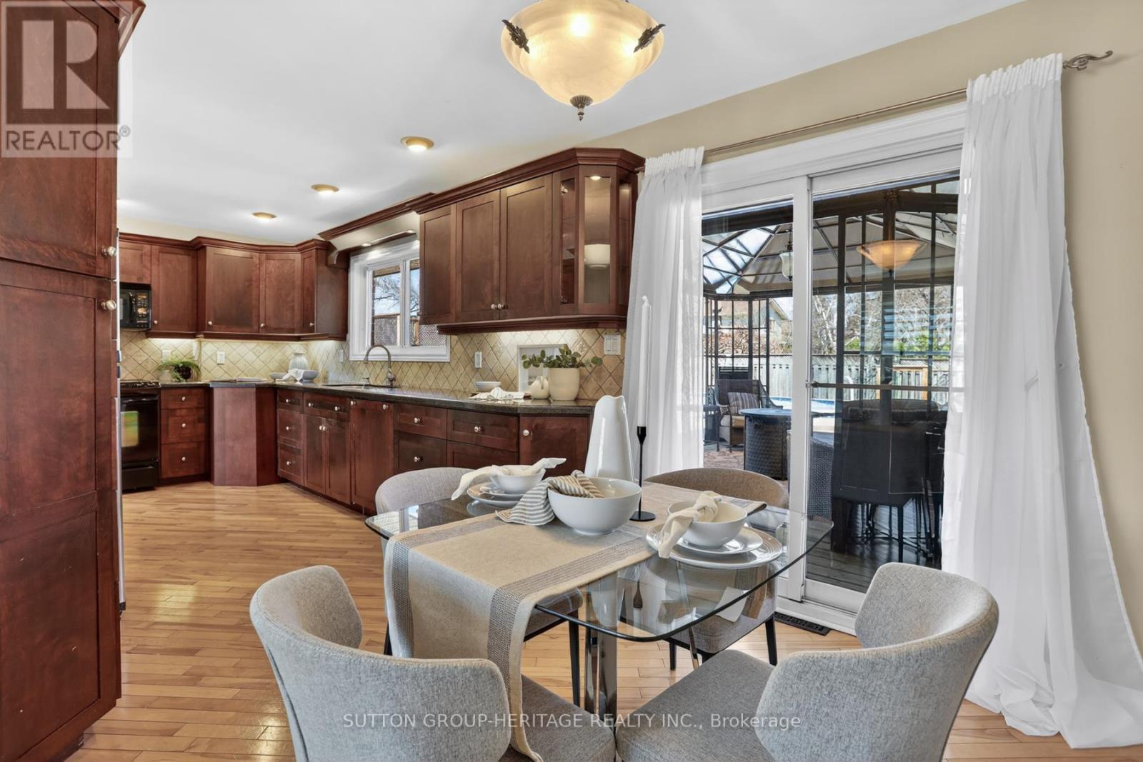 859 Westdale Street, Oshawa, Ontario  L1J 5C2 - Photo 18 - E13030832