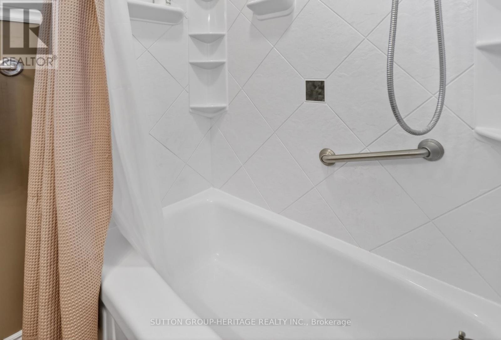 859 Westdale Street, Oshawa, Ontario  L1J 5C2 - Photo 30 - E13030832