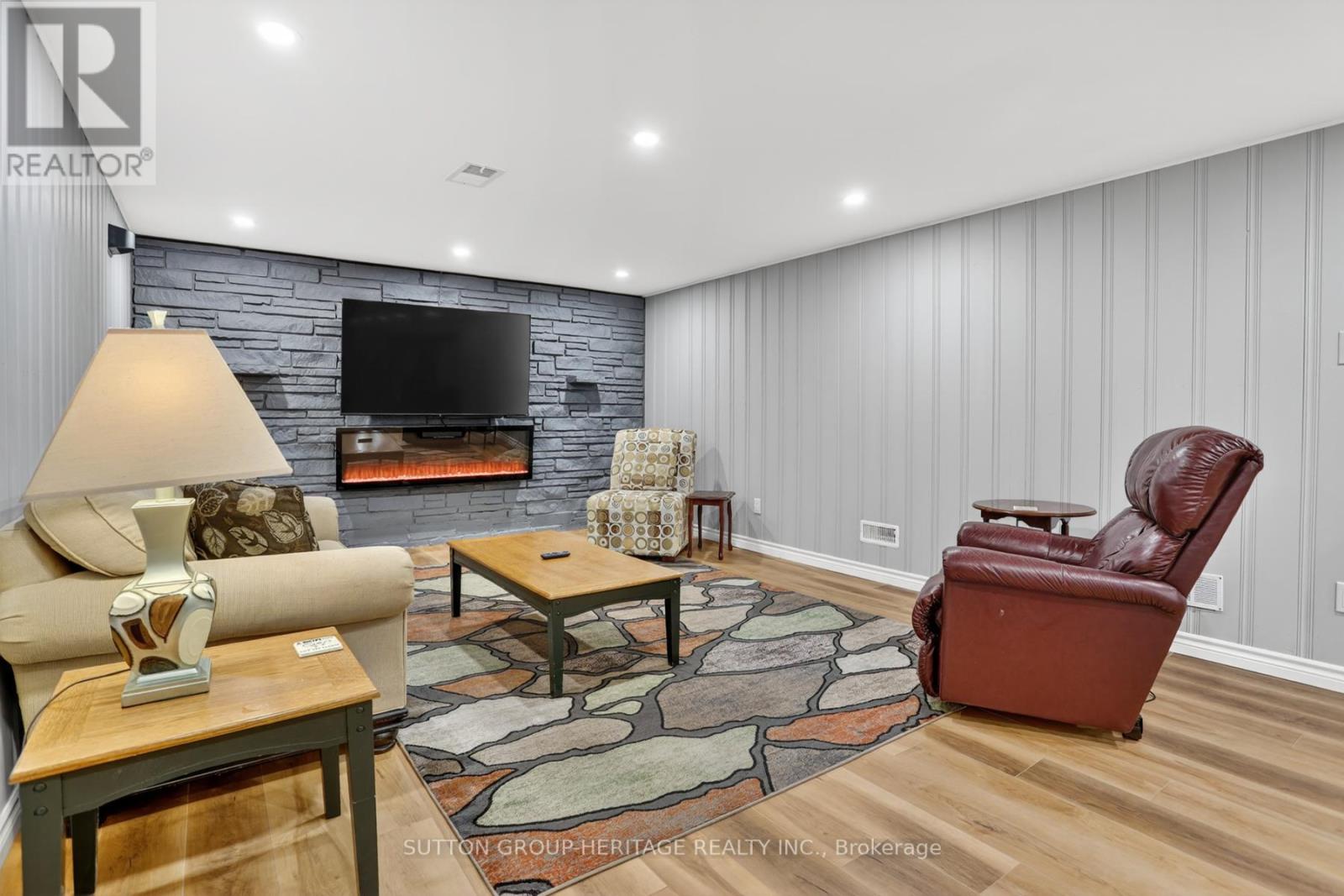 859 Westdale Street, Oshawa, Ontario  L1J 5C2 - Photo 35 - E13030832