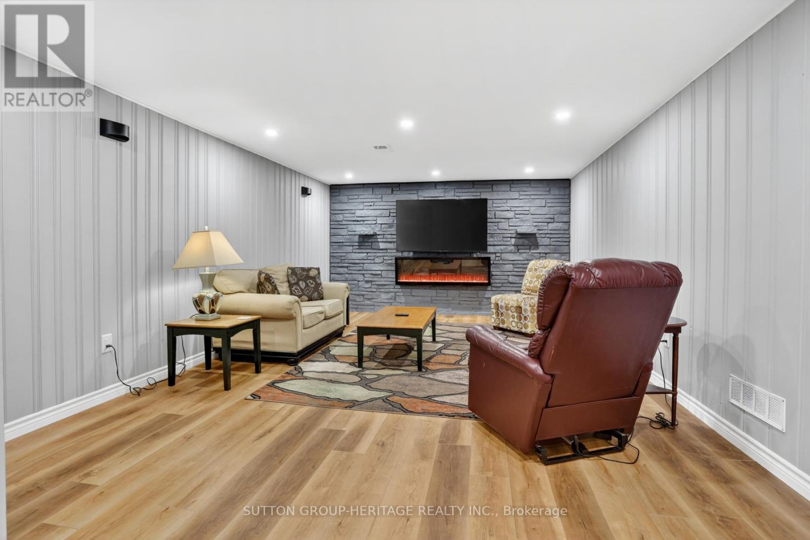 859 Westdale Street, Oshawa, Ontario  L1J 5C2 - Photo 36 - E13030832