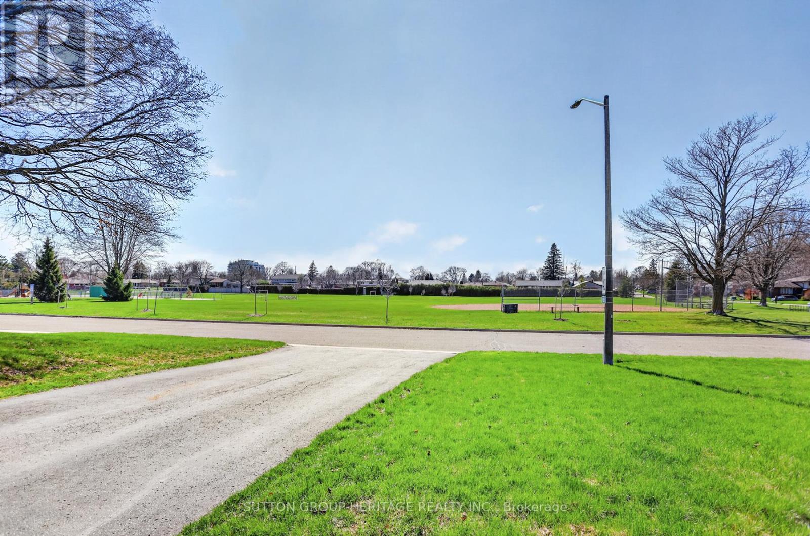 859 Westdale Street, Oshawa, Ontario  L1J 5C2 - Photo 49 - E13030832