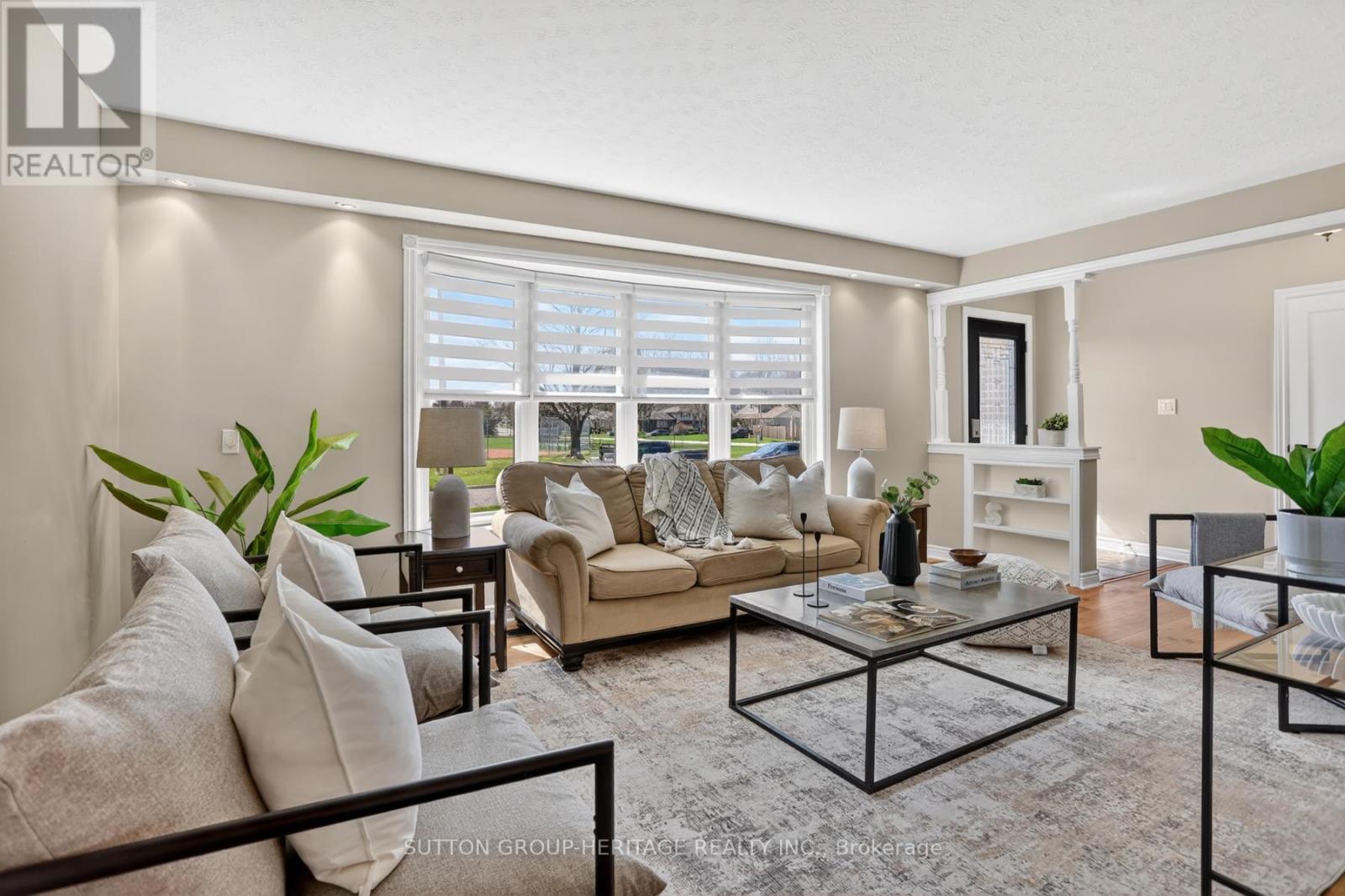 859 Westdale Street, Oshawa, Ontario  L1J 5C2 - Photo 9 - E13030832