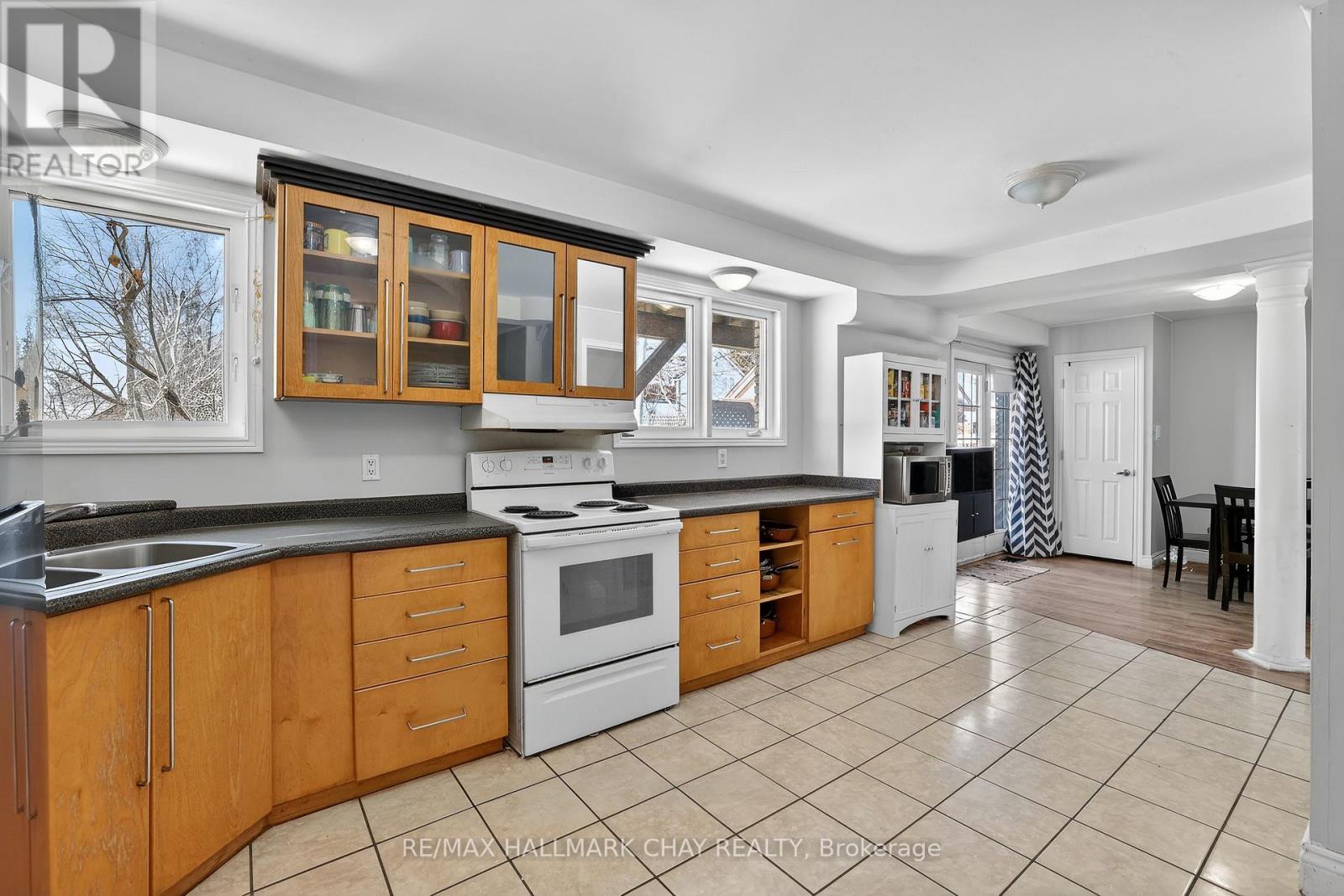 704 Brock Street S, Whitby, Ontario  L1N 4L2 - Photo 18 - E13030888