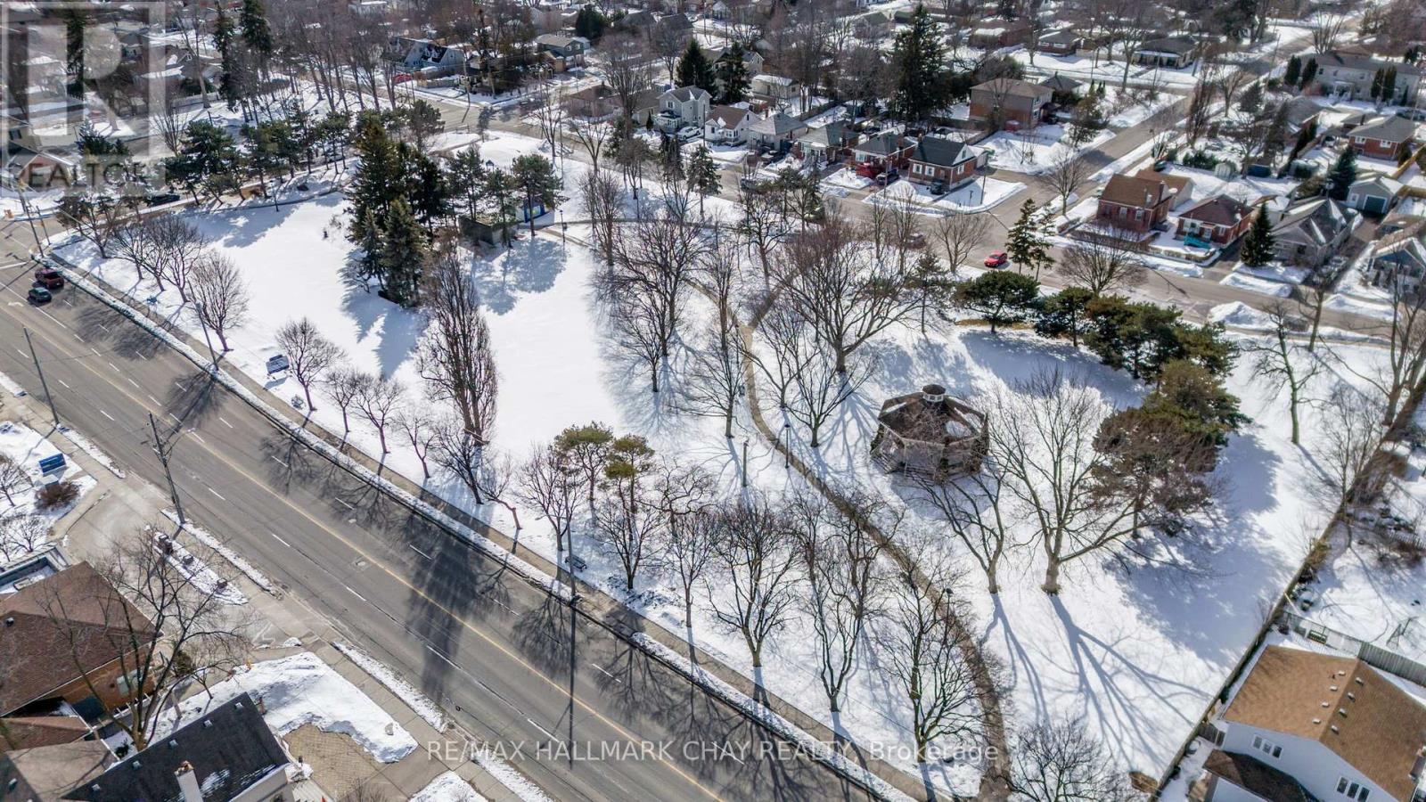 704 Brock Street S, Whitby, Ontario  L1N 4L2 - Photo 41 - E13030888