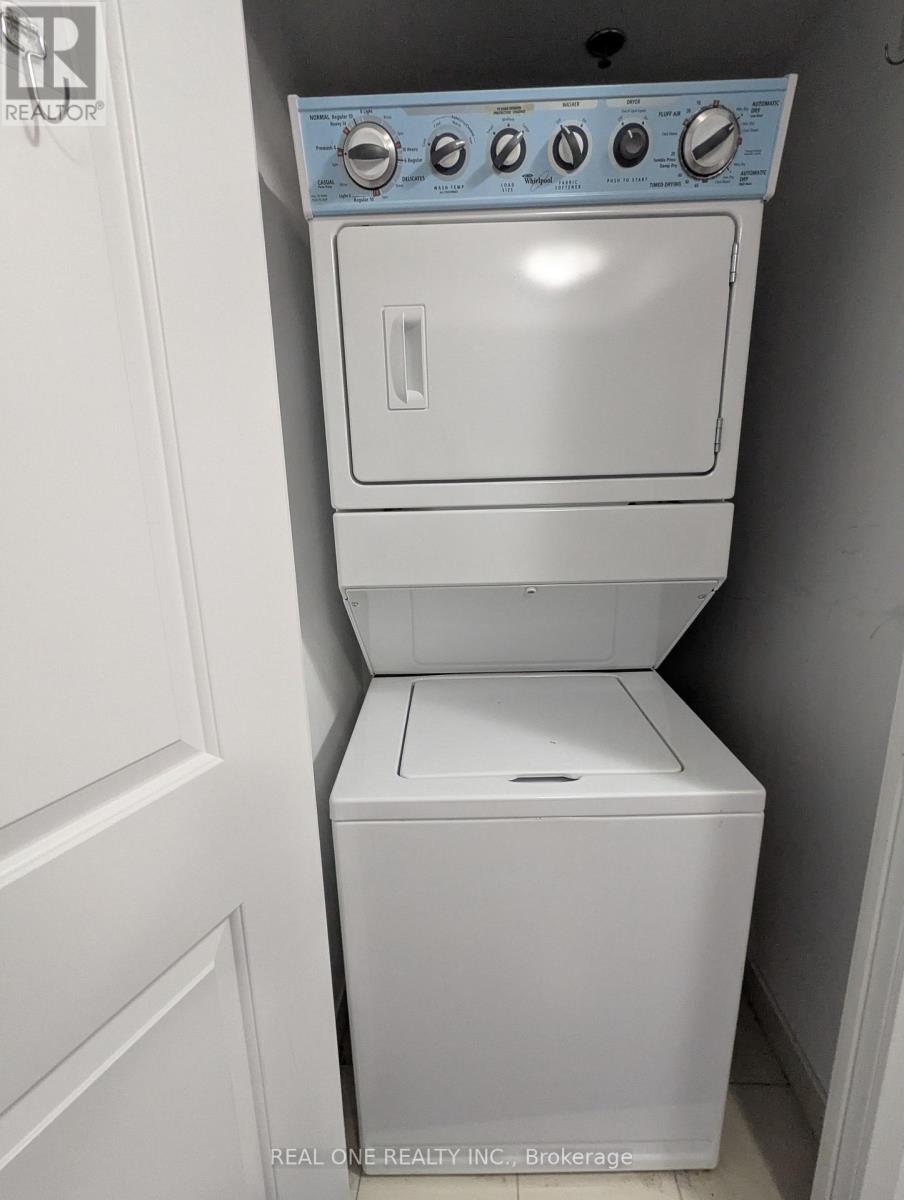 1003 - 185 Bonis Avenue, Toronto, Ontario  M1T 0A4 - Photo 8 - E13031008