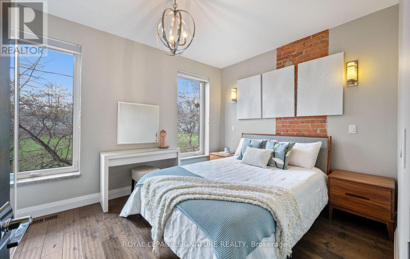 259 Booth Avenue, Toronto, Ontario  M4M 2M7 - Photo 15 - E13031028