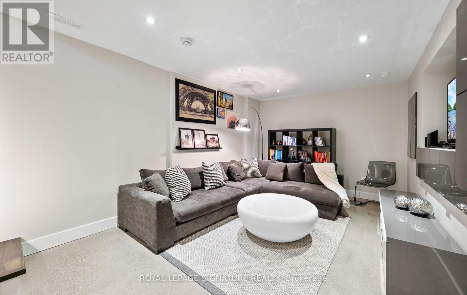 259 Booth Avenue, Toronto, Ontario  M4M 2M7 - Photo 17 - E13031028