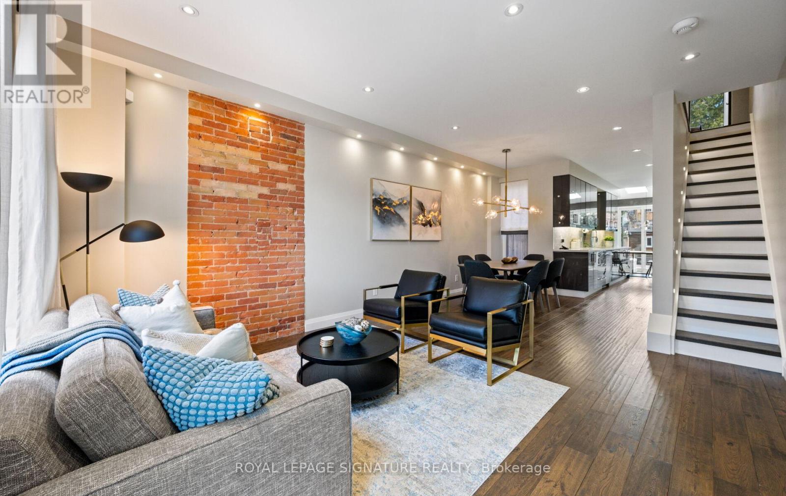 259 Booth Avenue, Toronto, Ontario  M4M 2M7 - Photo 4 - E13031028