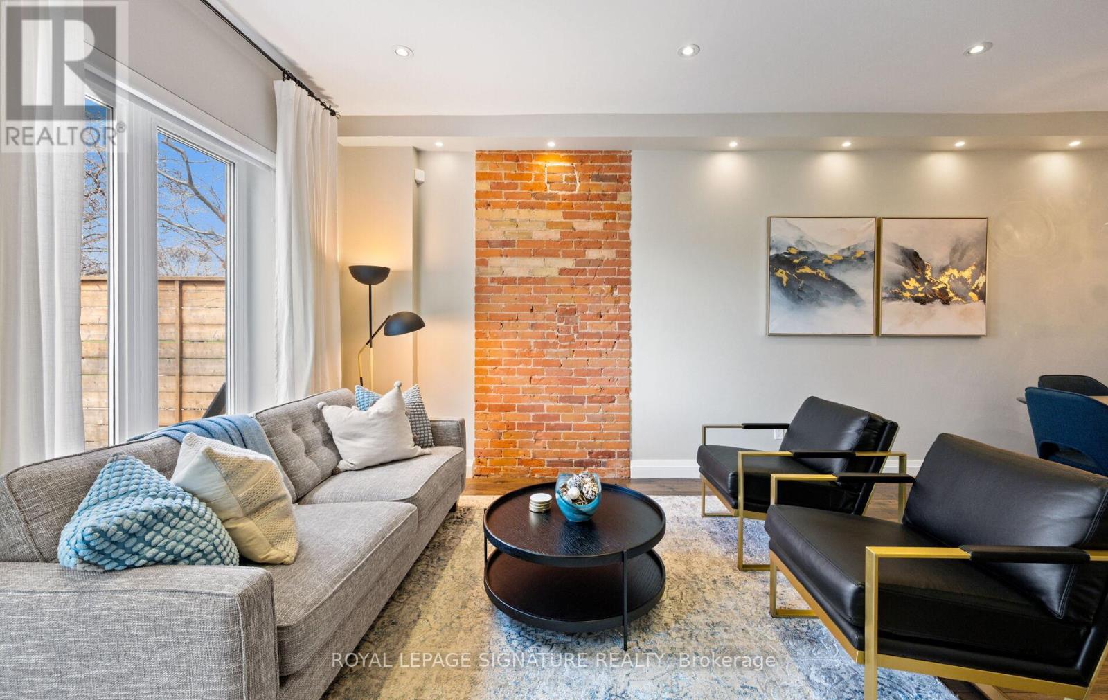 259 Booth Avenue, Toronto, Ontario  M4M 2M7 - Photo 5 - E13031028