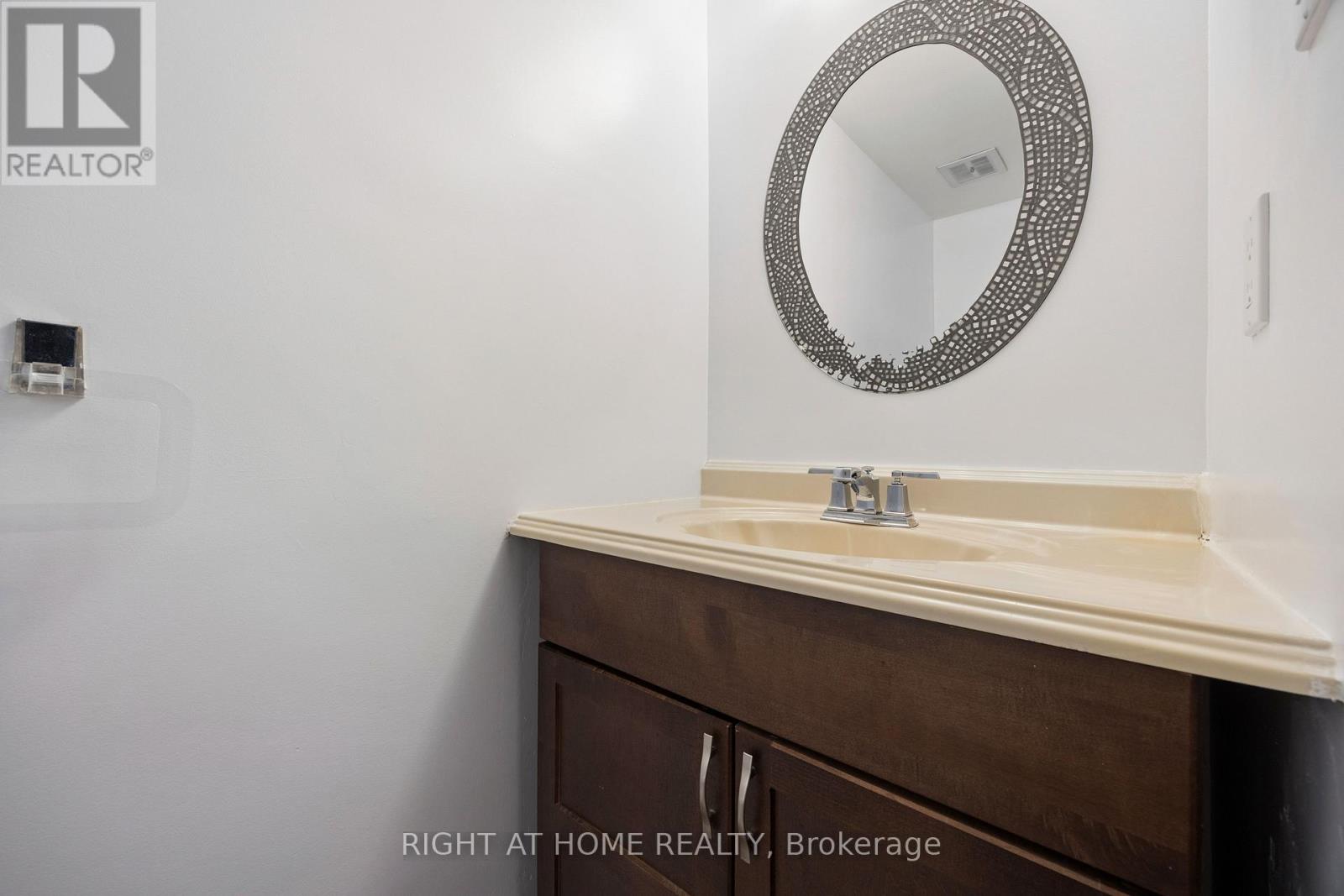 126 Homestead Road, Toronto, Ontario  M1E 3S2 - Photo 14 - E13031048