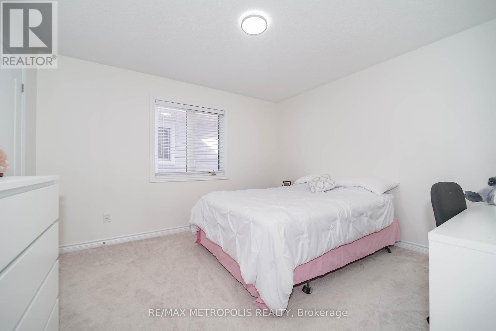 82 Mcroberts Crescent, Clarington, Ontario  L1E 0H4 - Photo 29 - E13031078