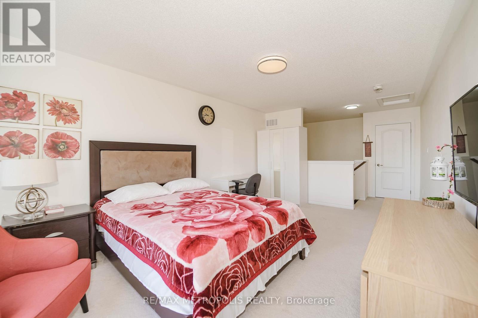 82 Mcroberts Crescent, Clarington, Ontario  L1E 0H4 - Photo 32 - E13031078