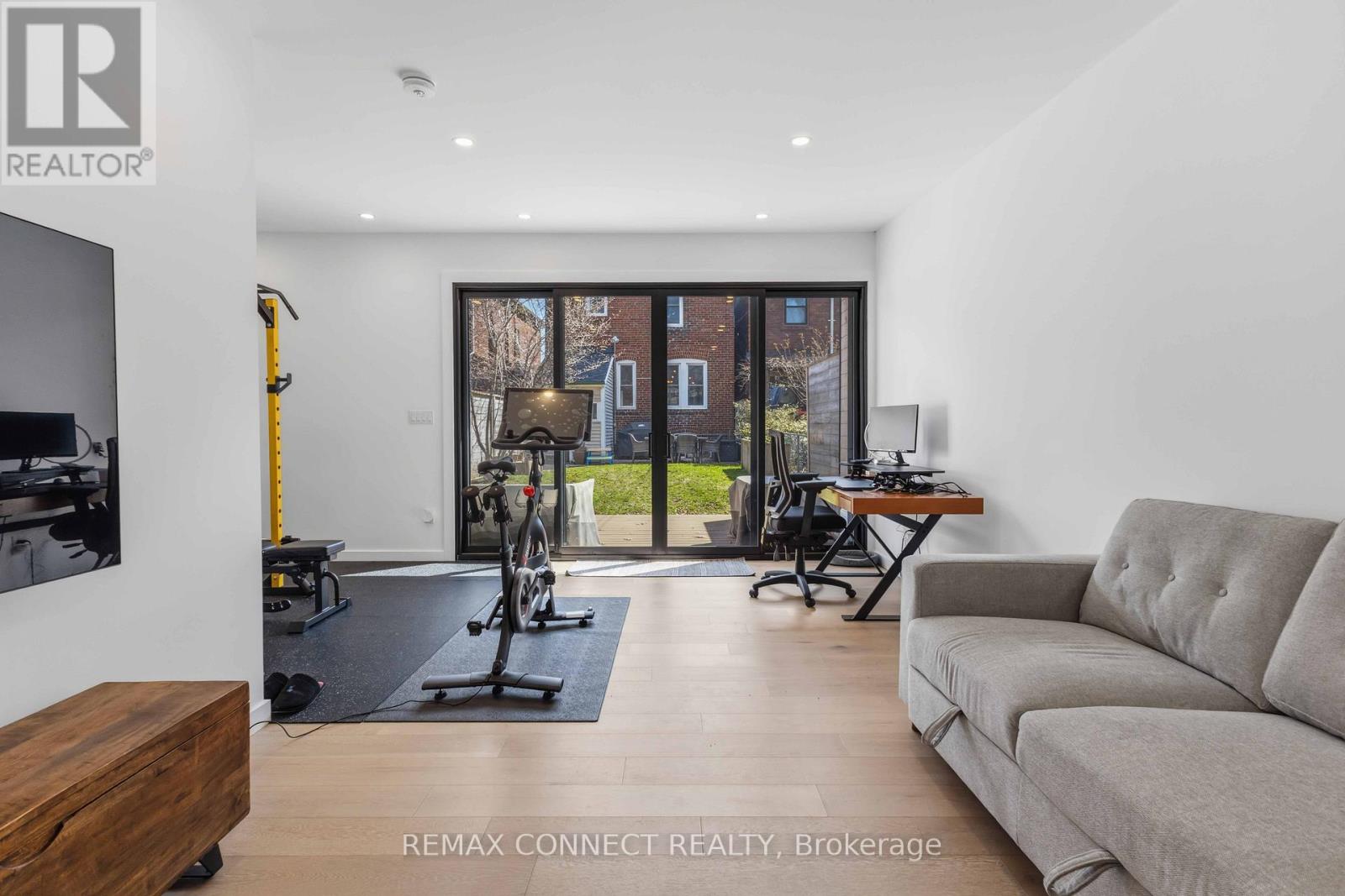 68 Hopedale Avenue, Toronto, Ontario  M4K 3M7 - Photo 35 - E13031082