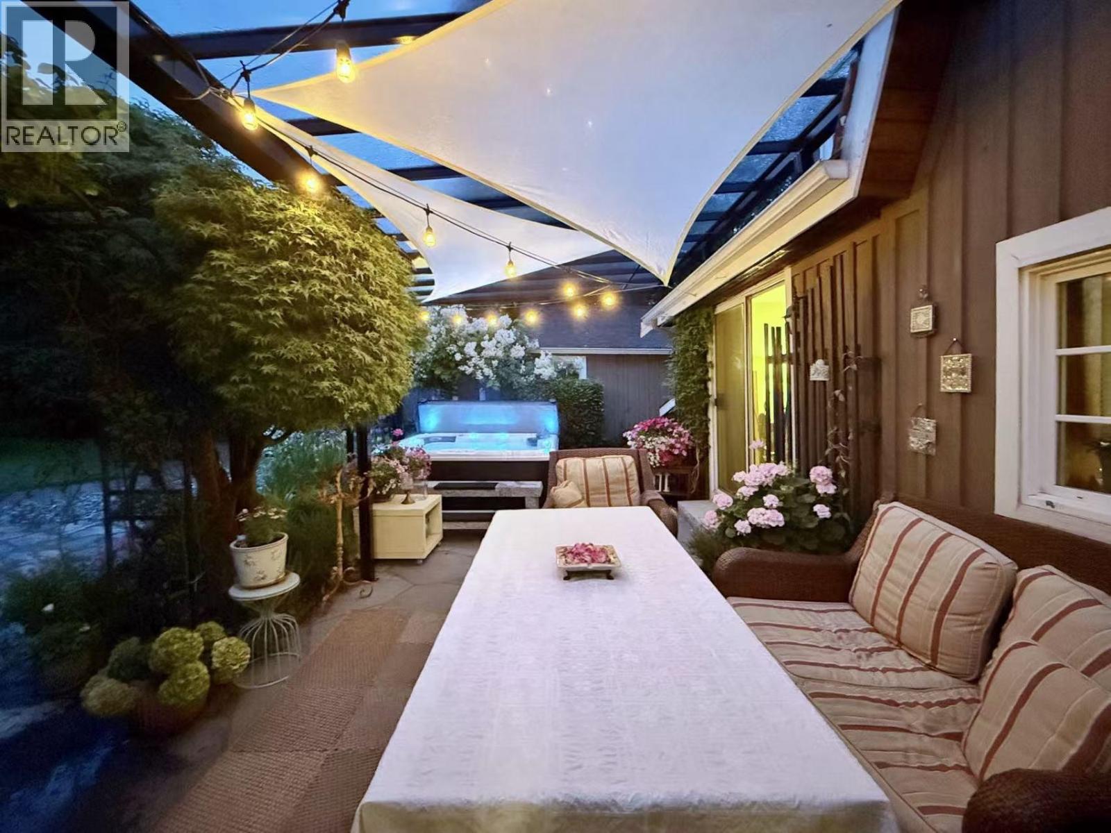 12239 Skillen Street, Maple Ridge, British Columbia  V2X 4X4 - Photo 15 - R3114544