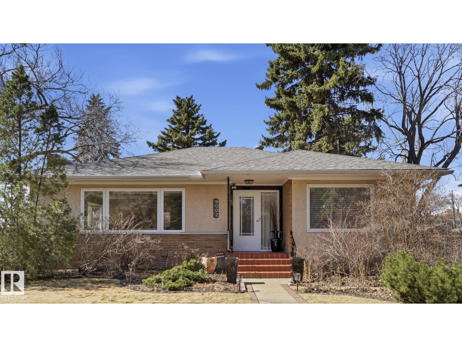 9002 120 St Nw, Edmonton, Alberta  T6G 1X7 - Photo 4 - E4483516
