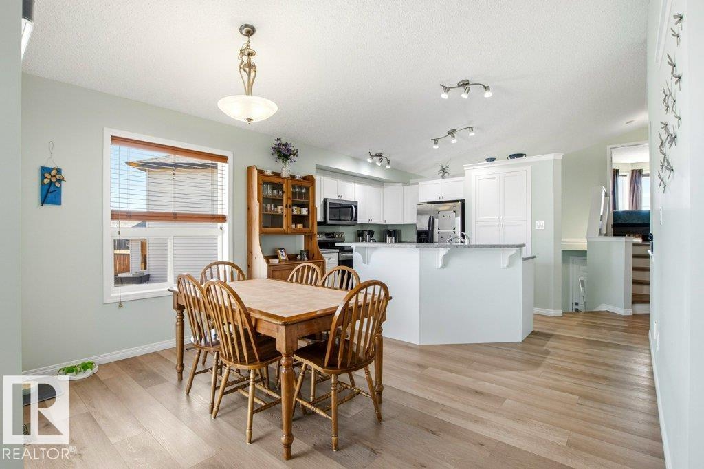 3426 21a St Nw, Edmonton, Alberta  T6T 0B3 - Photo 21 - E4483519