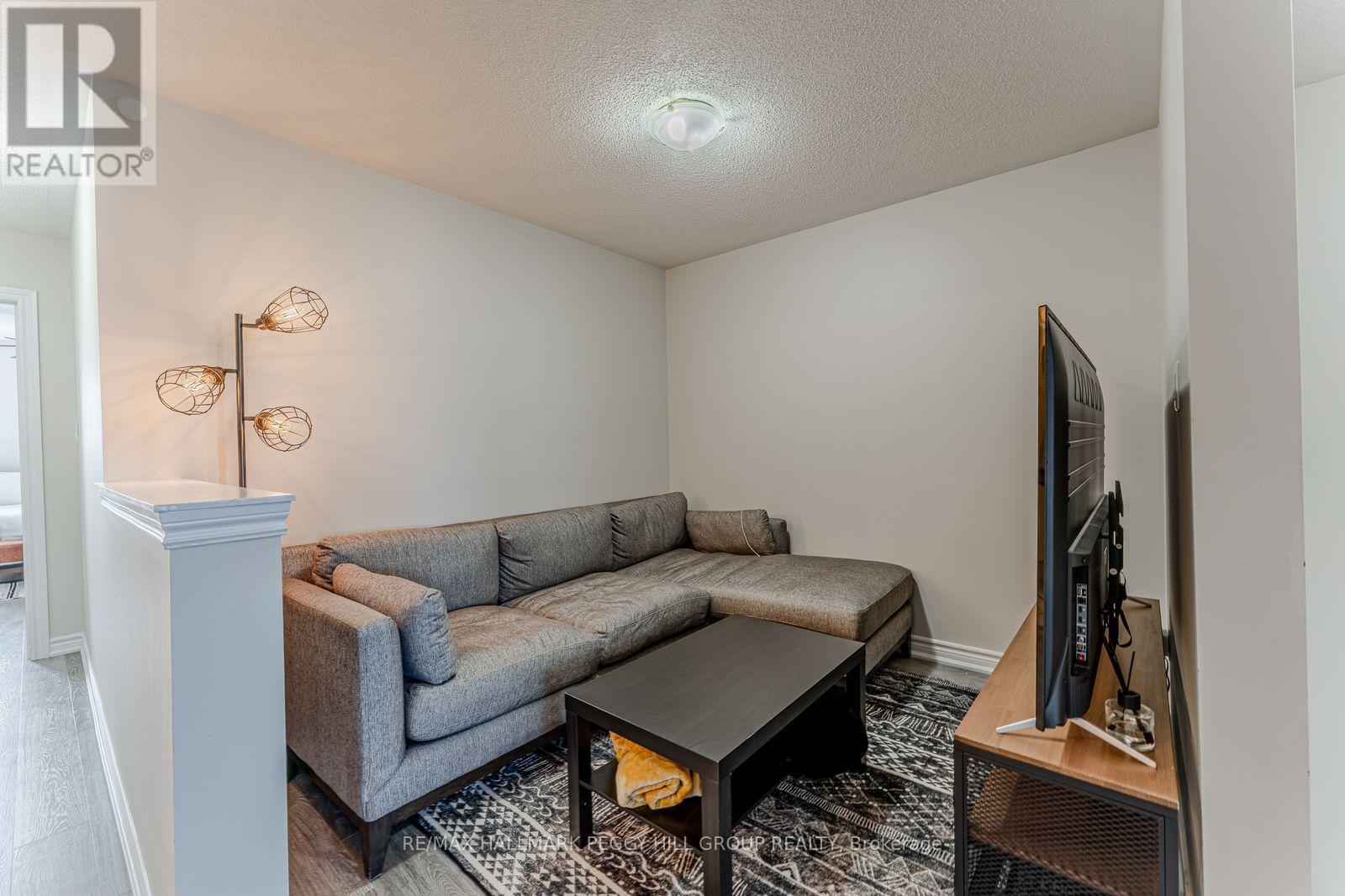 1226 Peelar Crescent, Innisfil (Lefroy), Ontario  L0L 1W0 - Photo 6 - N13030956