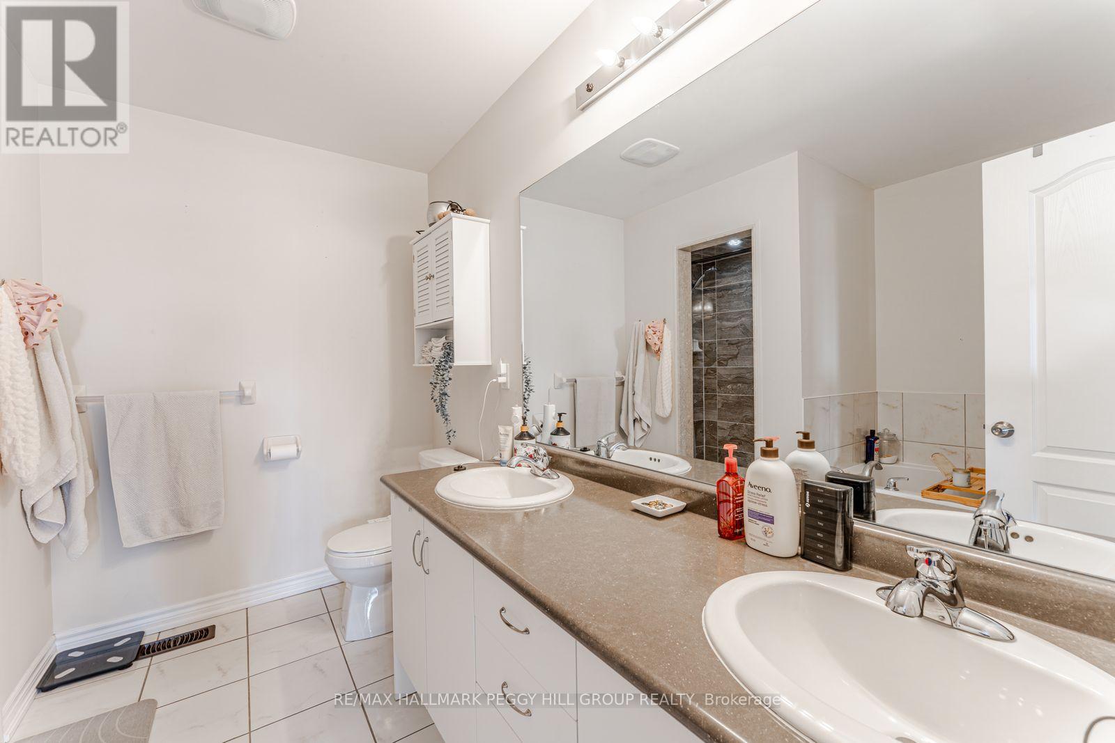 1226 Peelar Crescent, Innisfil (Lefroy), Ontario  L0L 1W0 - Photo 8 - N13030956