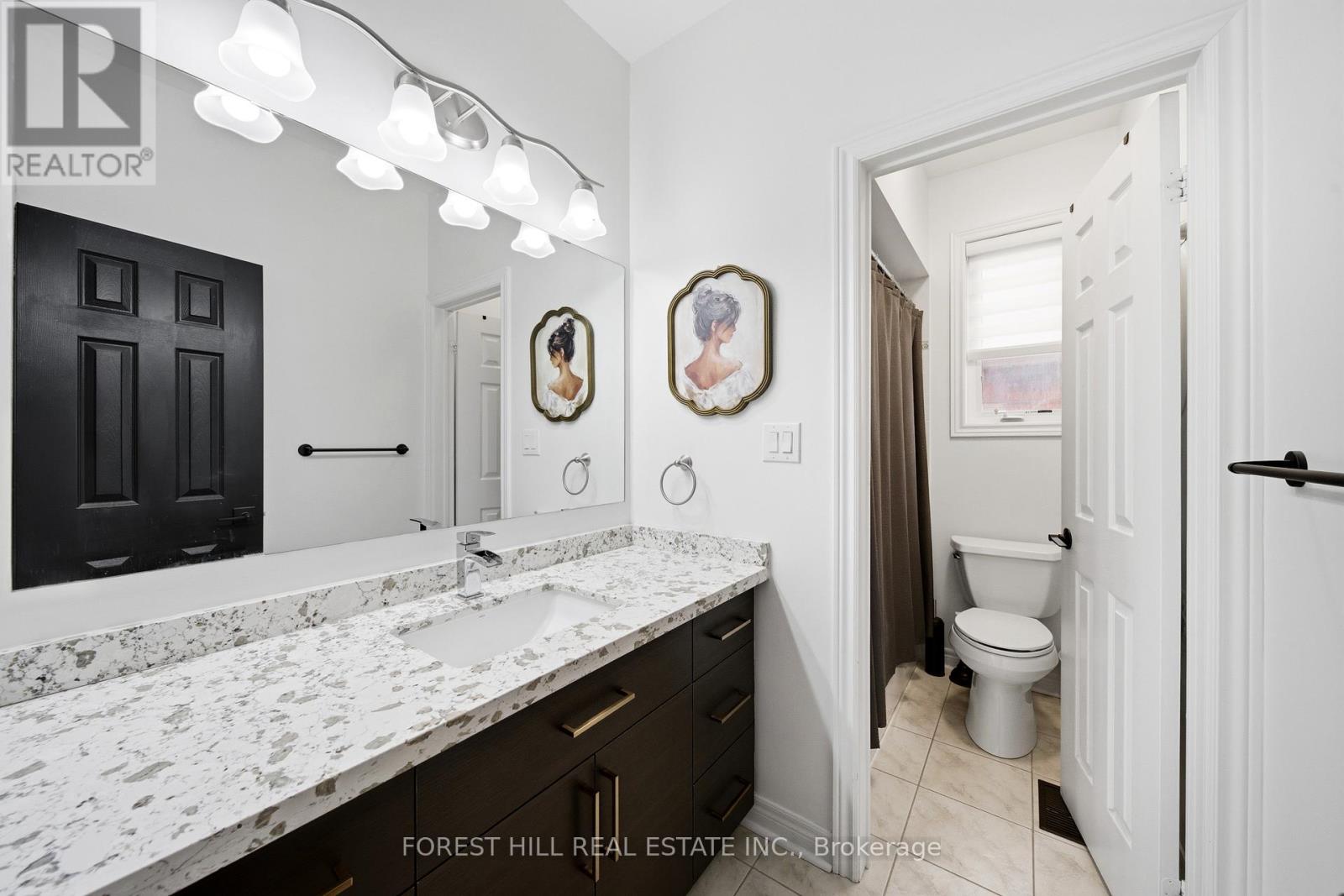 43 MILLIGAN STREET Bradford West Gwillimbury (Bradford), ON L3Z 0A5