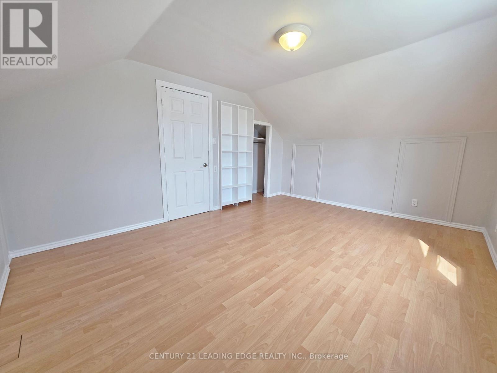 500 The Queensway South, Georgina, Ontario  L4P 2E3 - Photo 27 - N13031126