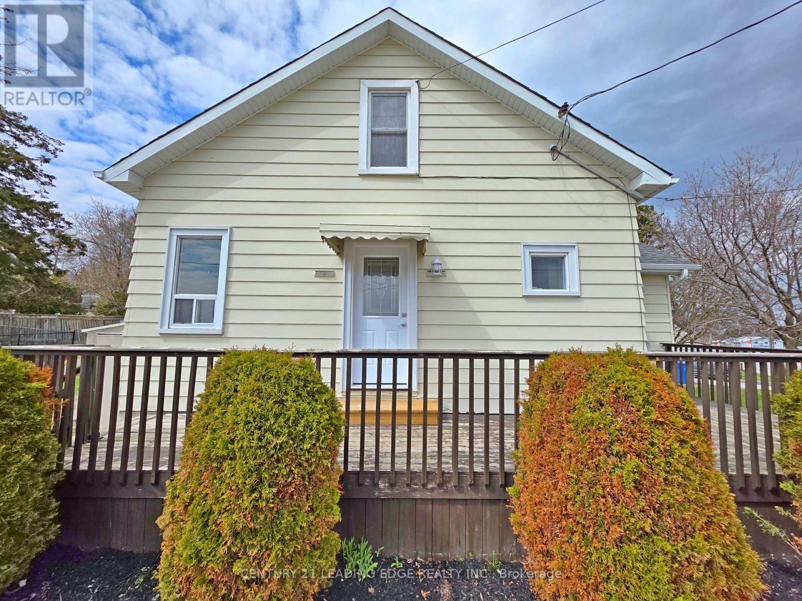 500 The Queensway South, Georgina, Ontario  L4P 2E3 - Photo 4 - N13031126