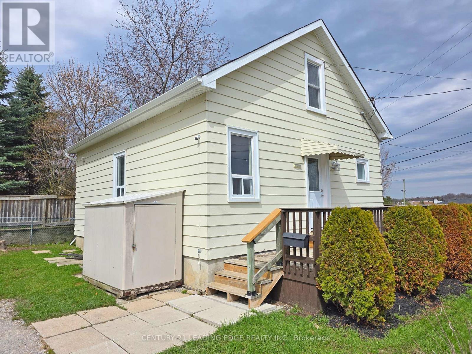 500 The Queensway South, Georgina, Ontario  L4P 2E3 - Photo 5 - N13031126