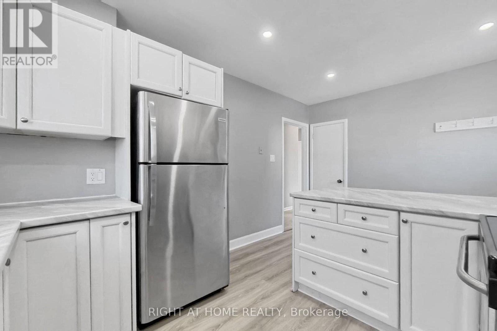 19 Alfred Street W, Barrie, Ontario  L4N 3L9 - Photo 12 - S13030952