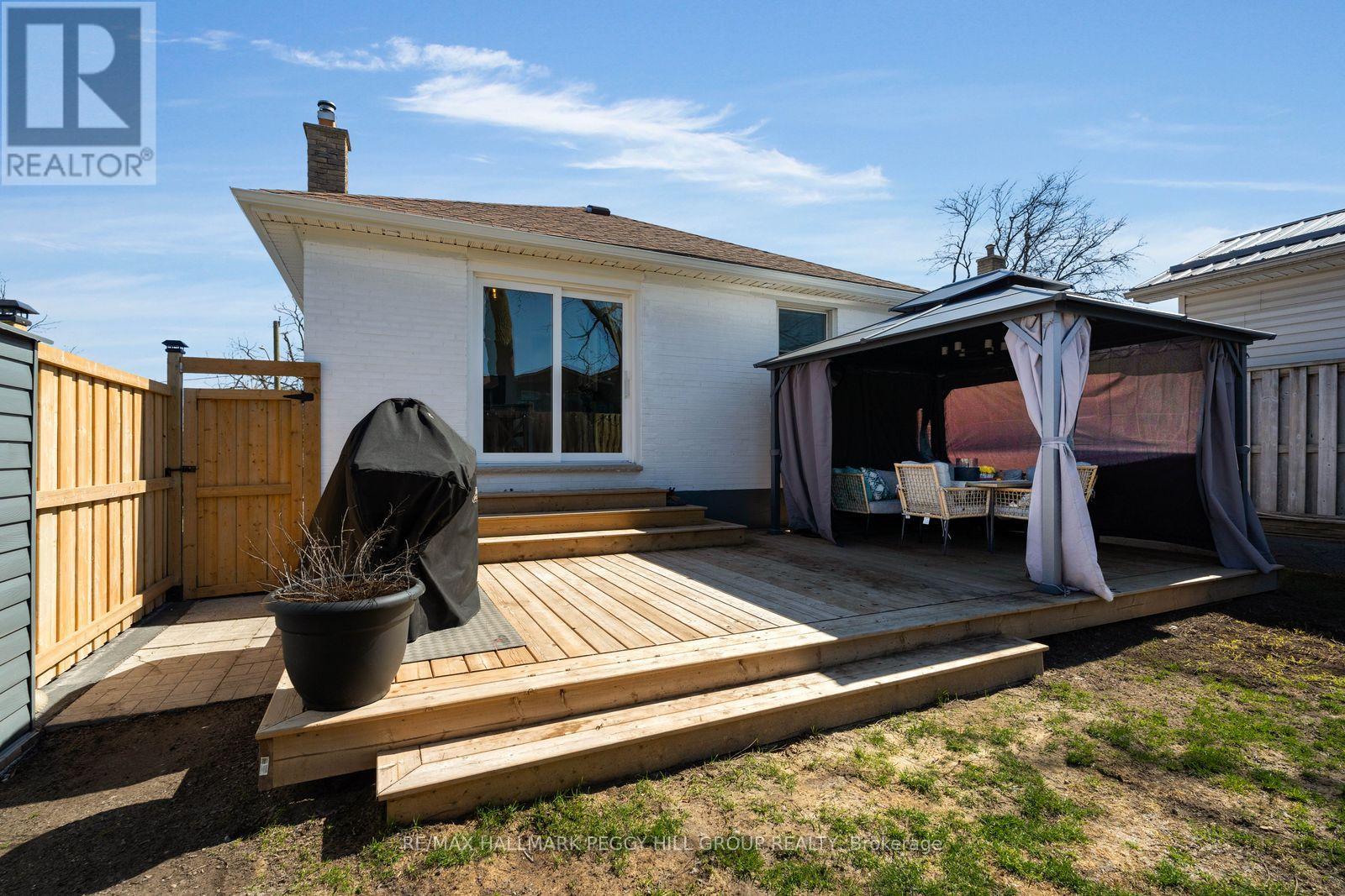 22 Agnes Street, Barrie, Ontario  L4M 2S2 - Photo 15 - S13031076