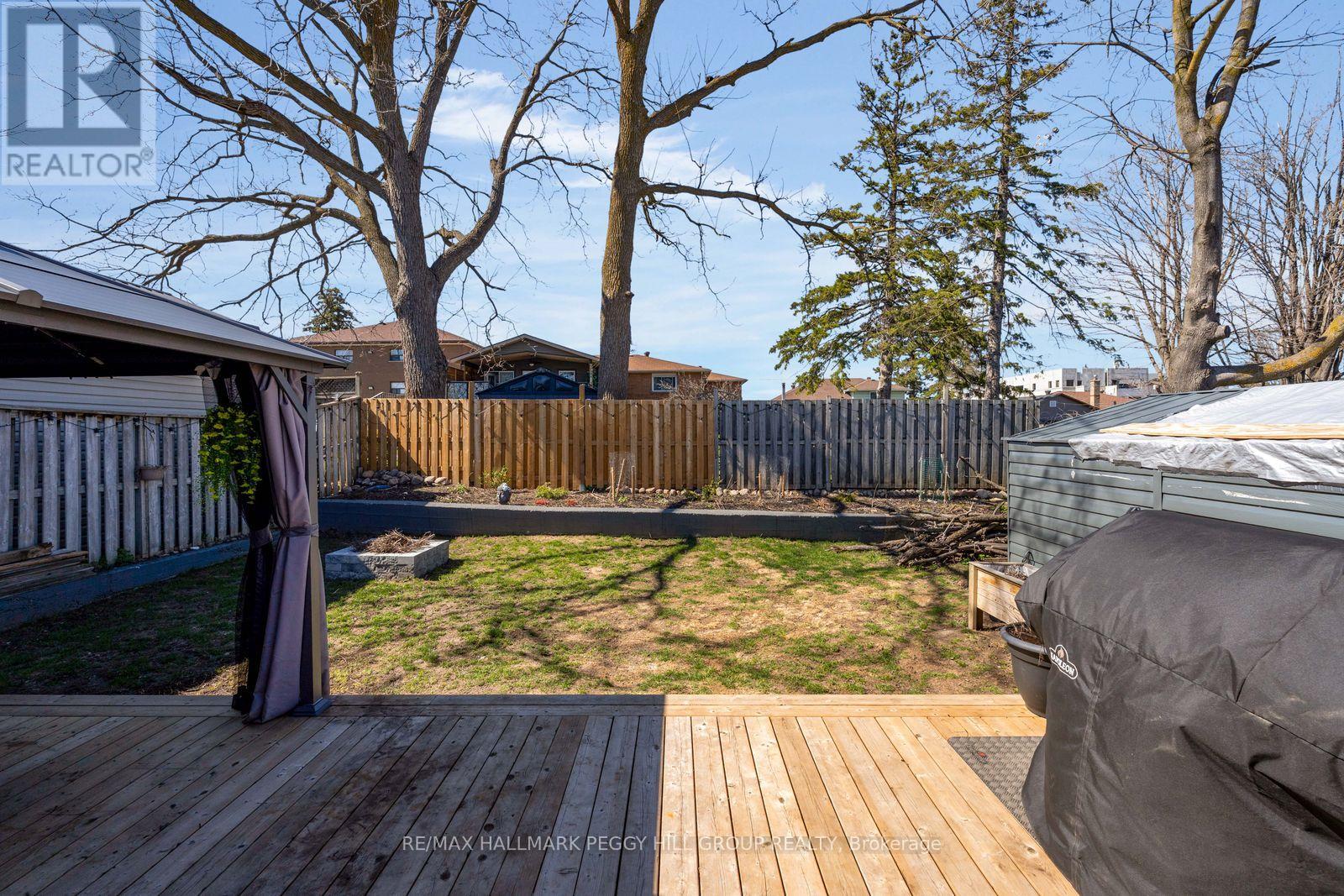 22 Agnes Street, Barrie, Ontario  L4M 2S2 - Photo 16 - S13031076