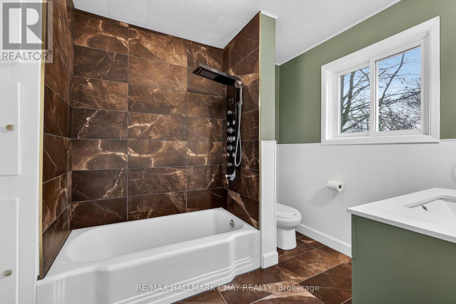 244 Gill Street, Orillia, Ontario  L3V 4K4 - Photo 12 - S13031144