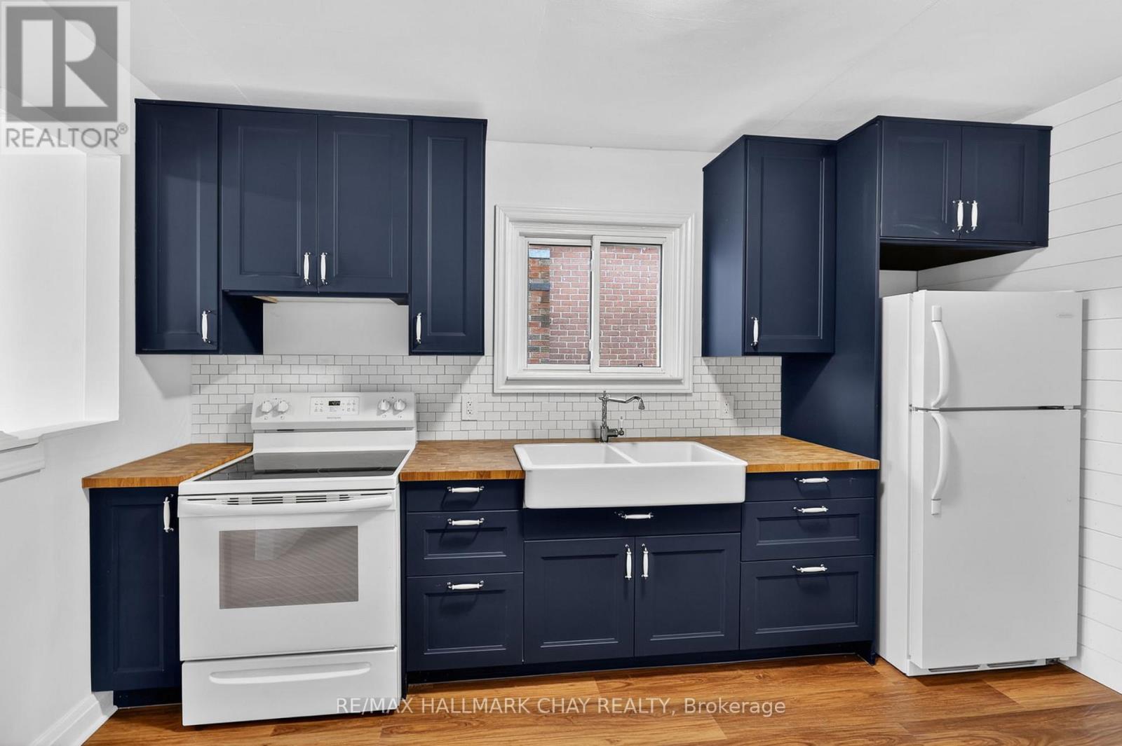 244 Gill Street, Orillia, Ontario  L3V 4K4 - Photo 7 - S13031144