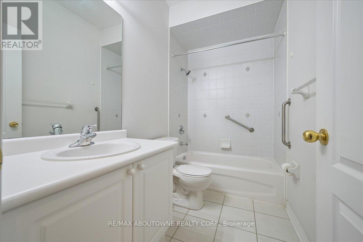 2348 Tesla Crescent, Oakville, Ontario  L6H 7T5 - Photo 36 - W13025960