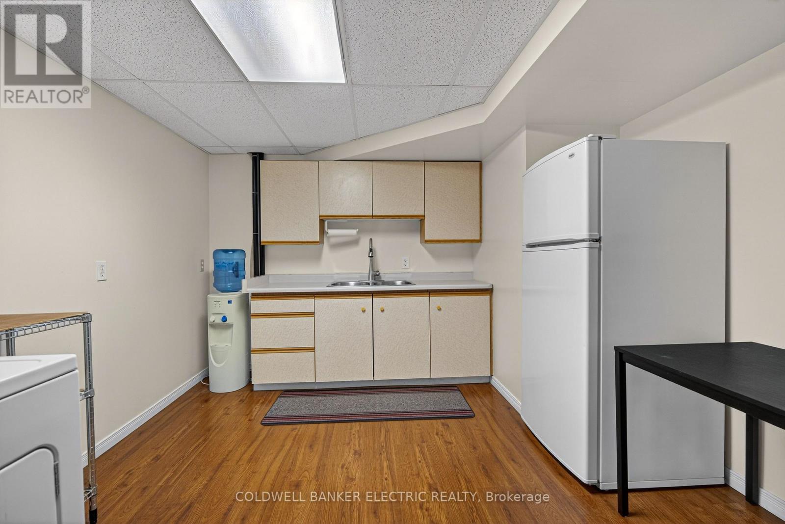 329 Mary Street W, Kawartha Lakes, Ontario  K9V 5X5 - Photo 25 - X12908810