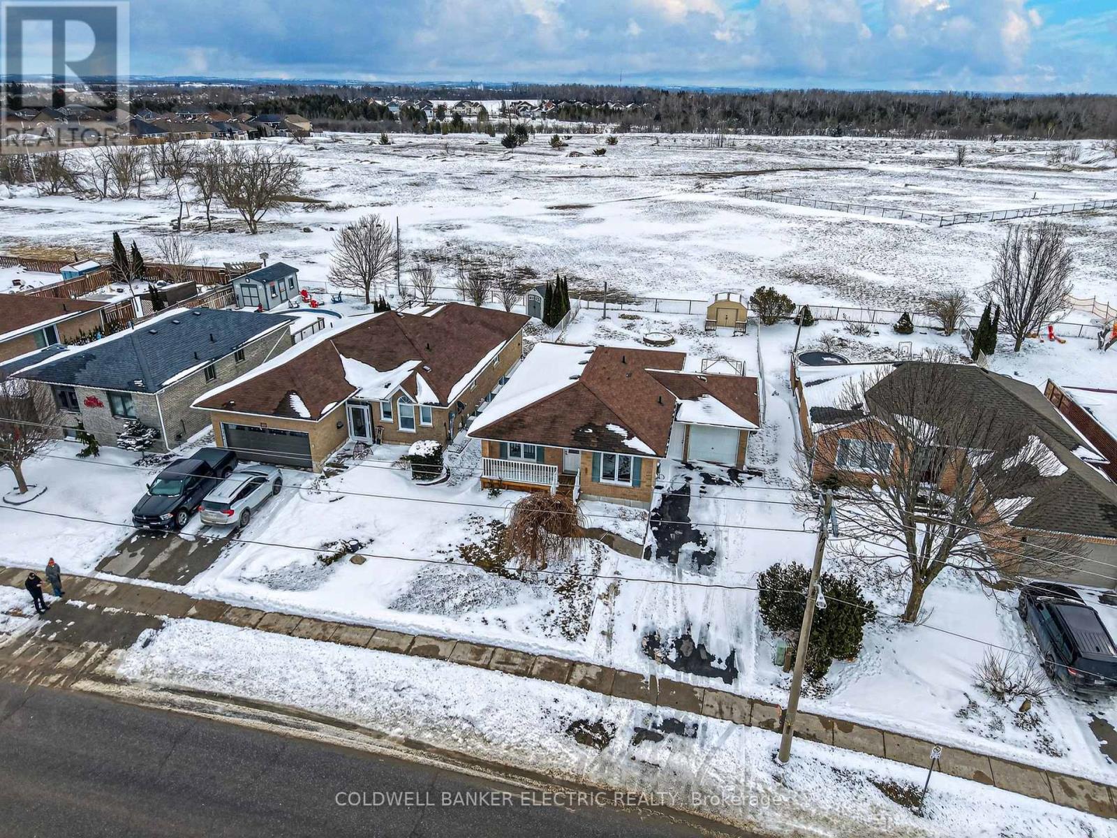 329 Mary Street W, Kawartha Lakes, Ontario  K9V 5X5 - Photo 39 - X12908810