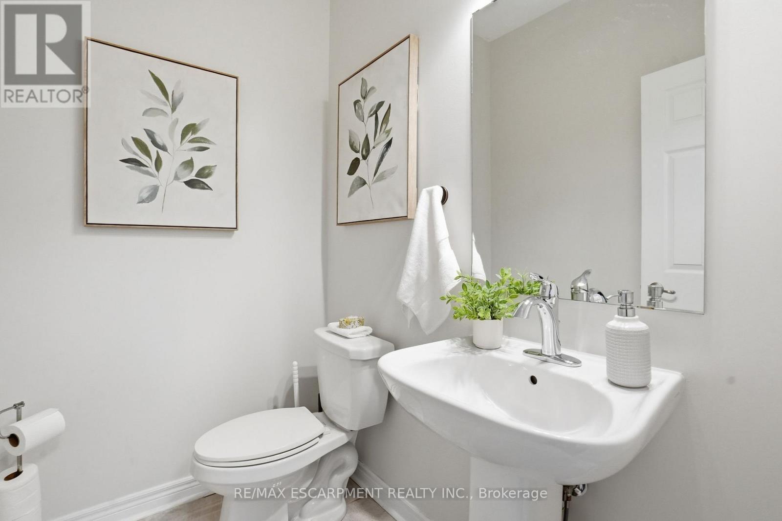 198 Jessie Caverhill Pass, Oakville, Ontario  L6M 0Z6 - Photo 27 - W13030860