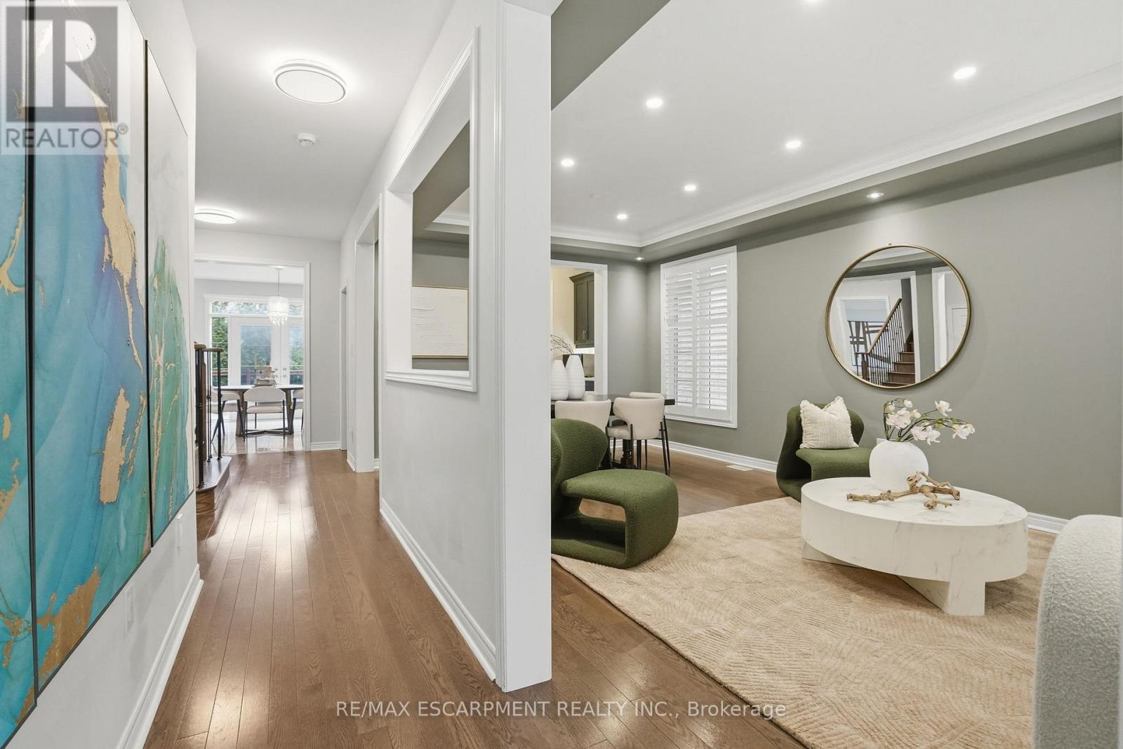 198 Jessie Caverhill Pass, Oakville, Ontario  L6M 0Z6 - Photo 4 - W13030860