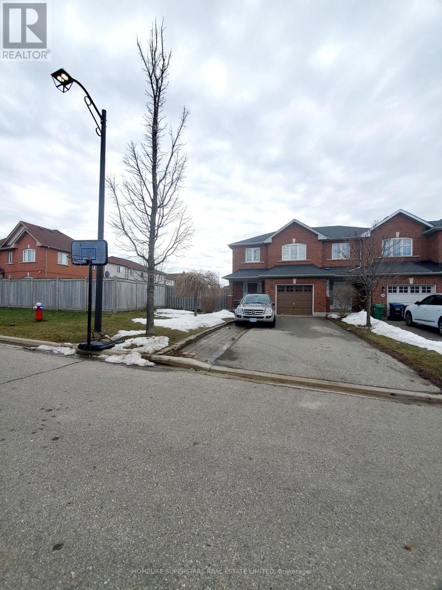 6096 Windfleet Crescent, Mississauga, Ontario  L5V 2Z6 - Photo 1 - W13030872