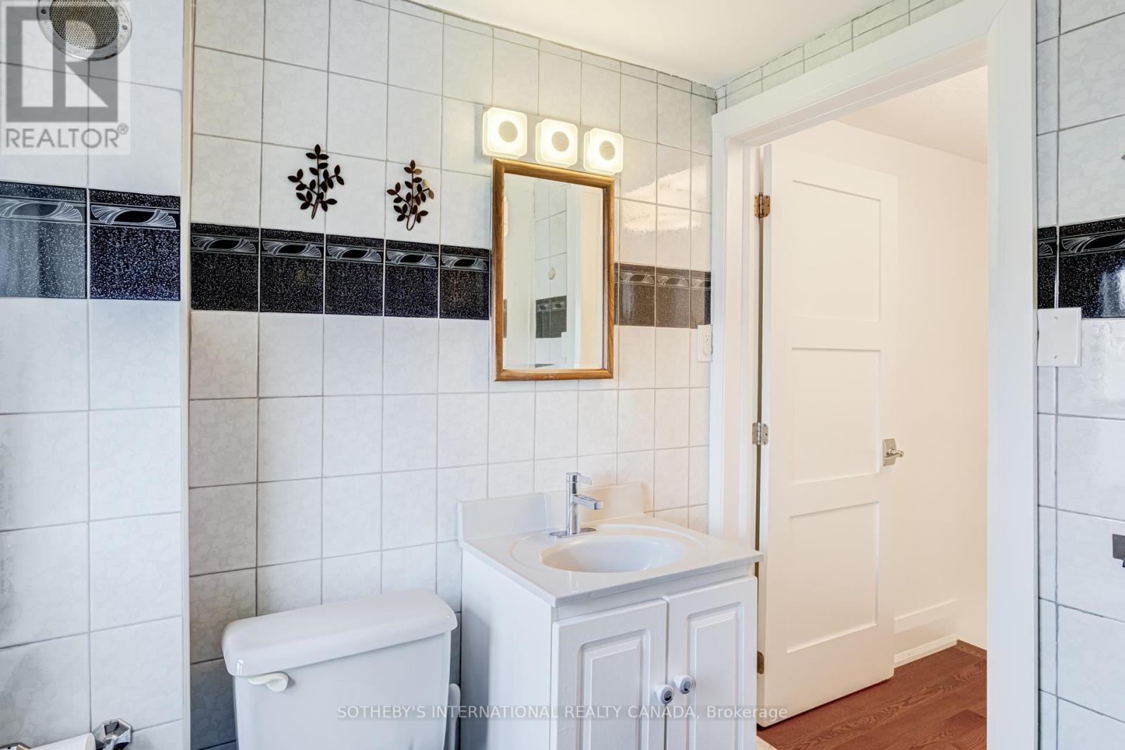 712 Willard Avenue, Toronto, Ontario  M6S 3S5 - Photo 27 - W13030882